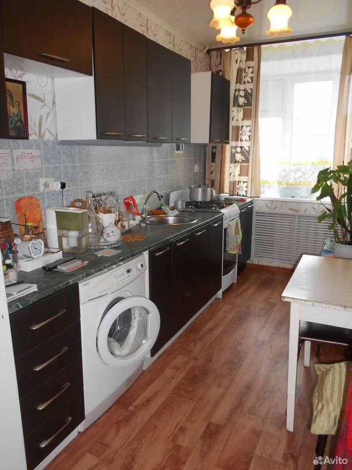 2-к. квартира, 49 м², 1/2 эт.